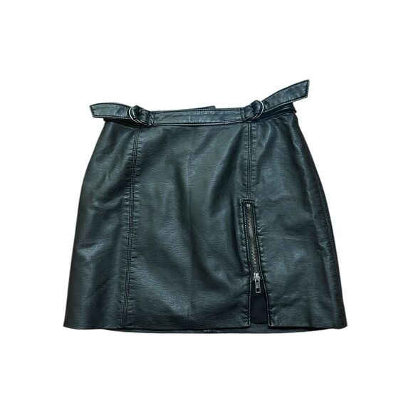 Nice women Free People Midnight Magic Leather Mini Skirt size 0 Good Condition - Picture 1 of 7